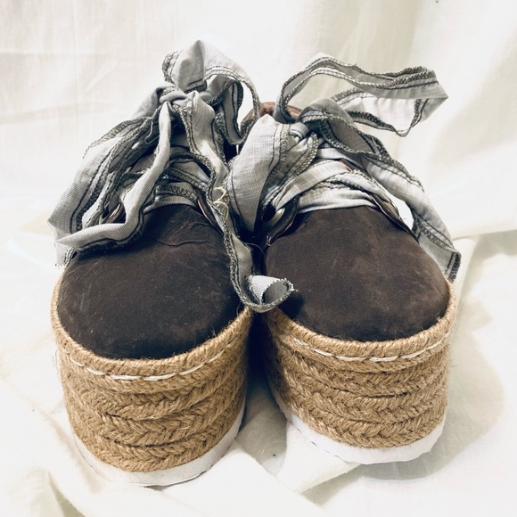 Espadrilles - Picture 8 of 11